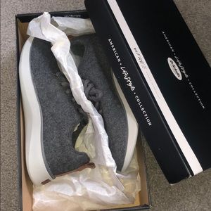 Dr. Scholls Freestep runners